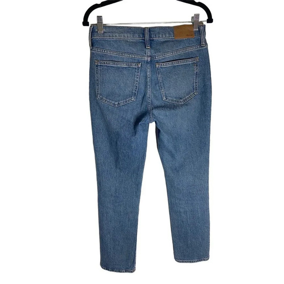 Madewell The Mid-Rise Perfect Vintage in Ainsdale Wash: Knee-Rip Edition Jeans-s - Picture 4 of 13